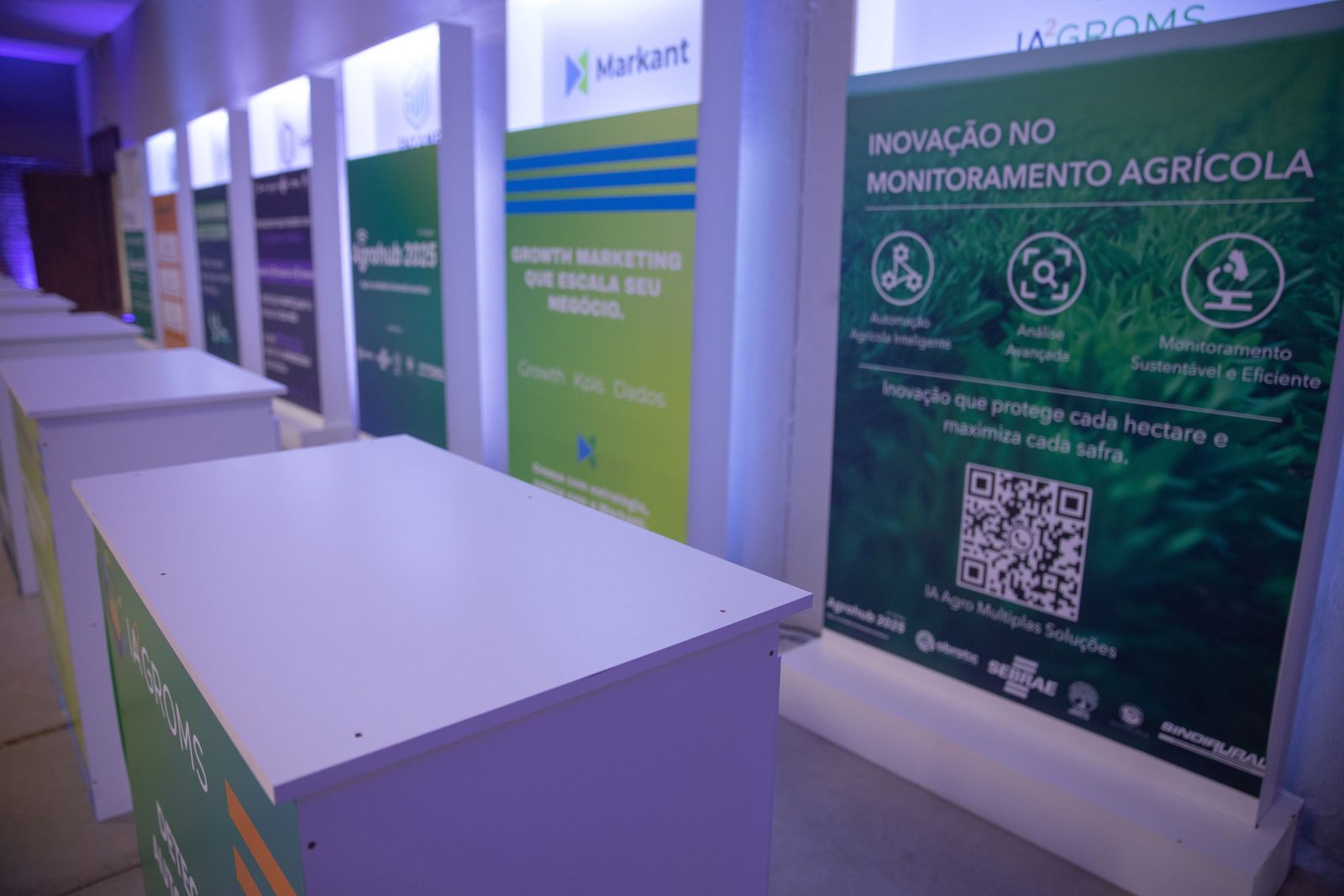 Estandes da Vila de Startups